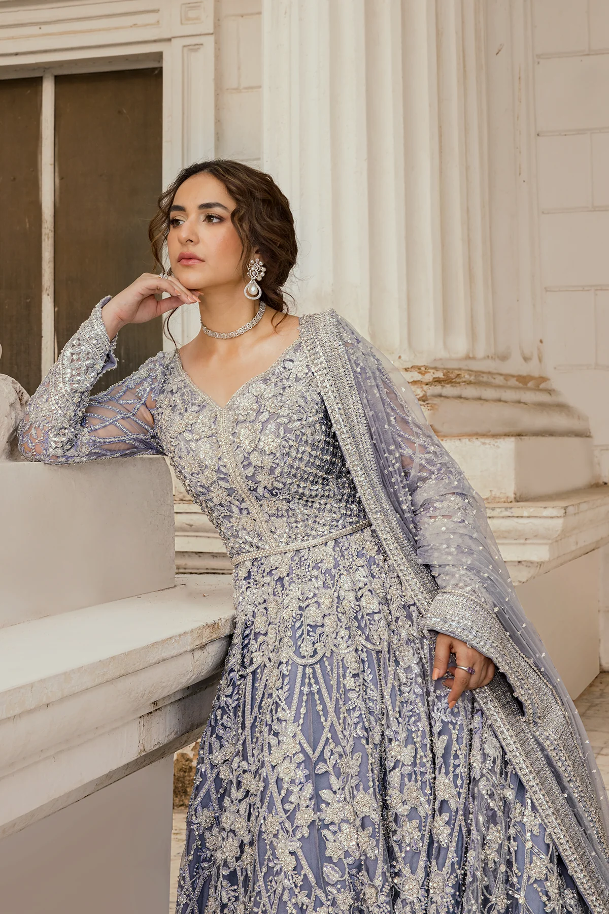 Erum Khan Formal Dress - Image 3
