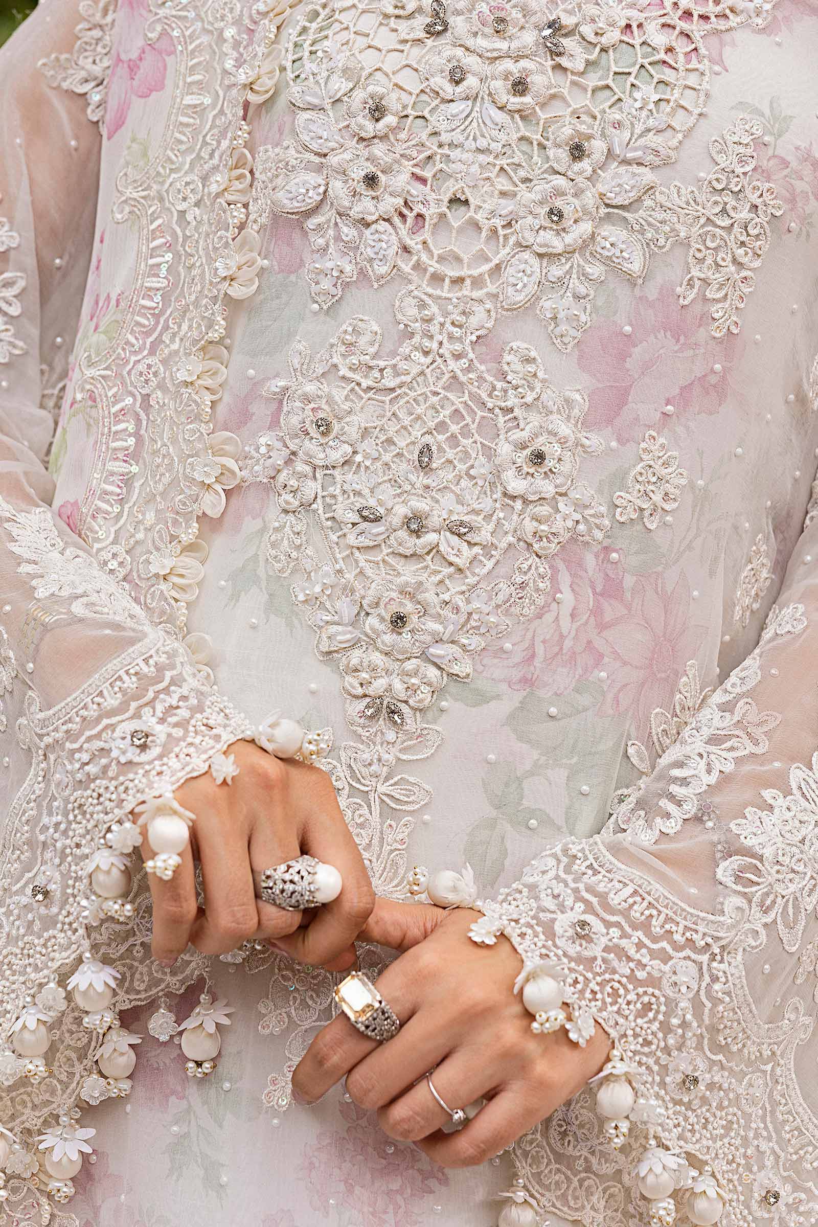 Maria-B 3-Piece Unstitched Embroidered Chiffon Suit - Image 4